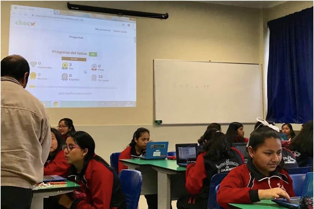 edtech peru check clases